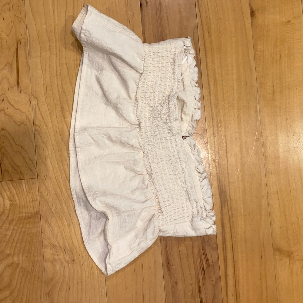 Crop Top - Picture 4 of 5